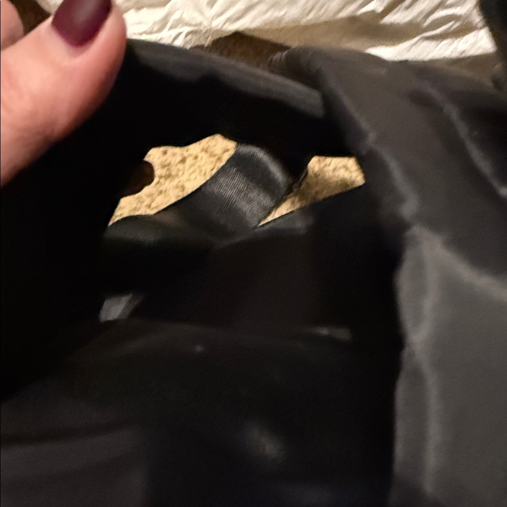 Sleek Black women’s Backpack - Picture 7 of 10